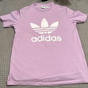 Adidas t-shirt
